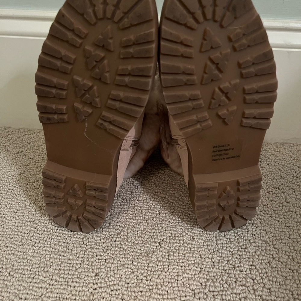 Real Rabbit Fur Boots - Picture 3 of 5
